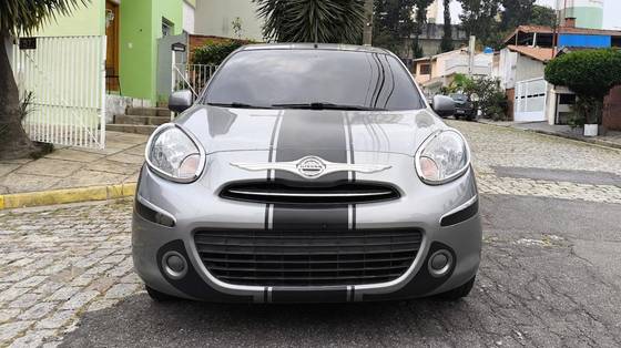 NISSAN MARCH 1.6 SV 16V FLEX 4P MANUAL